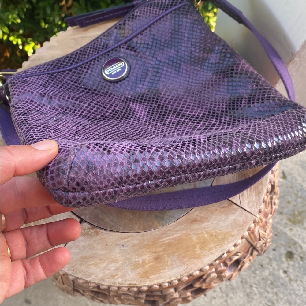💜🖤Rare Y2K Purple Coach Crossbody Leather Bag💜🖤 - Picture 14 of 16